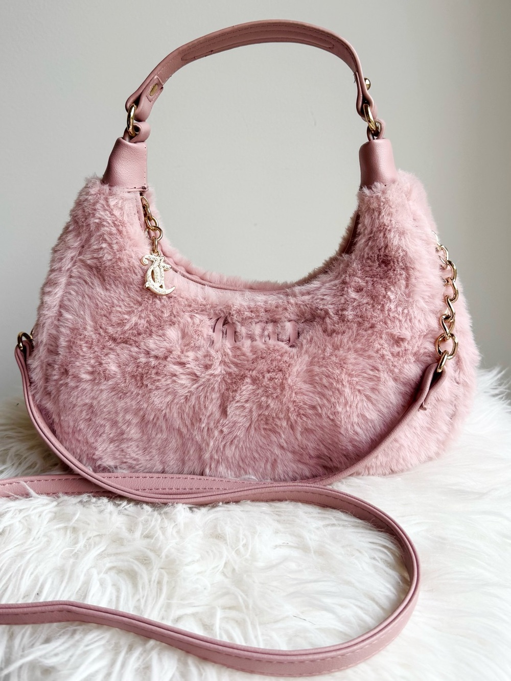 Y2K JUICY COUTURE Faux Fur ‘Dusty Blush’ pink ‘Semi Charmed Coho’ hobo bag purse